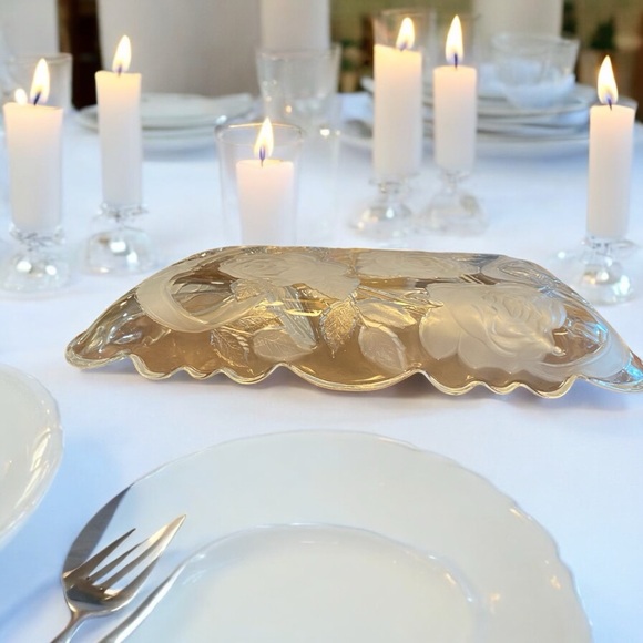 Glass Three Section Tray Rose Garden. EUC - Picture 5 of 5